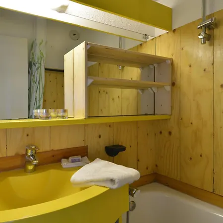 Apartment Licorne - Fonctionnel - Skis Aux Pieds - Vue Pistes - Casier A Skis Mae-6414